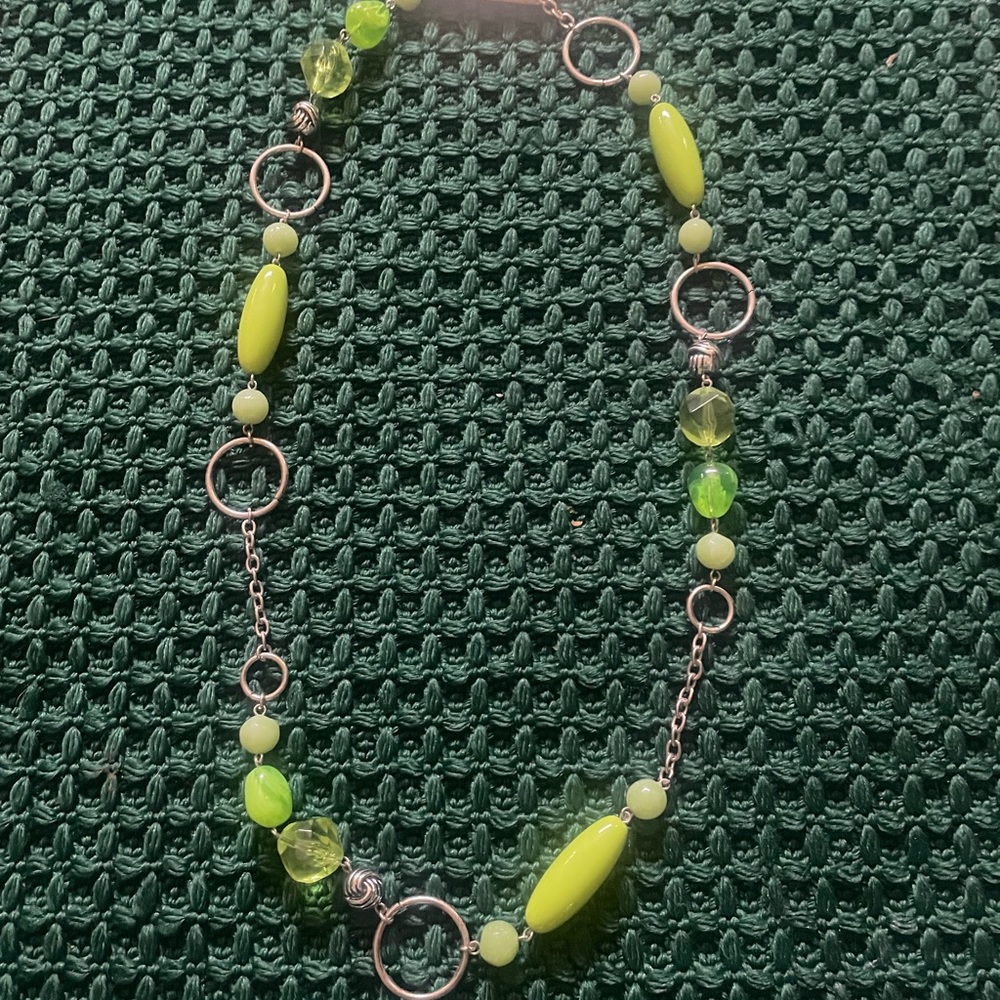 Tilly's Green and Silver Necklace